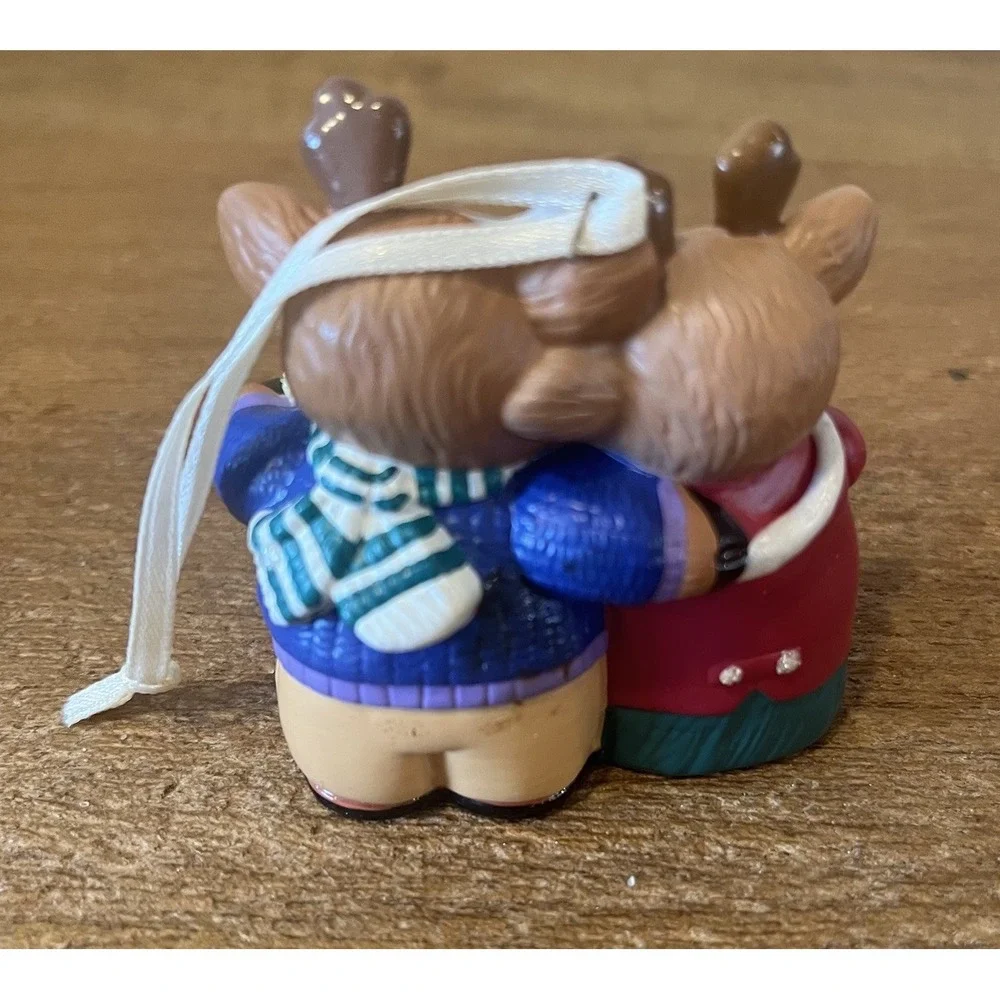 VTG 2000 Hallmark Mom Dad Reindeer Christmas Ornament Keepsake Porcelain FLAW